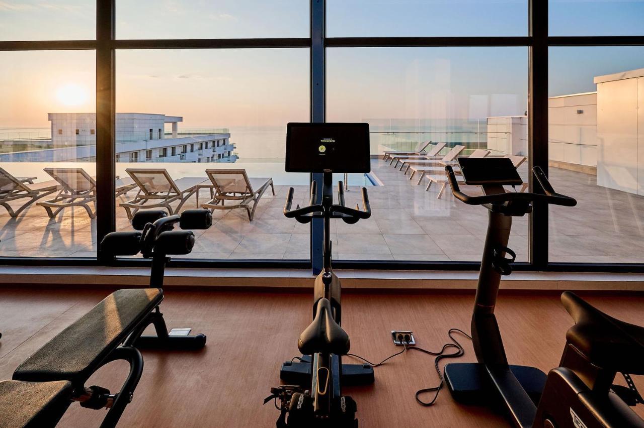 Studio Cornelia Seaview Spa&Pool In Infinity Beach Resort Mamaia Exterior foto
