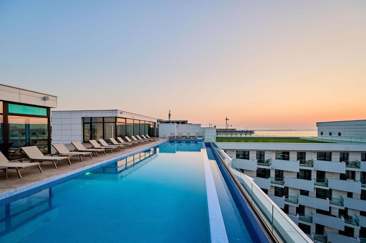Studio Cornelia Seaview Spa&Pool In Infinity Beach Resort Mamaia Exterior foto